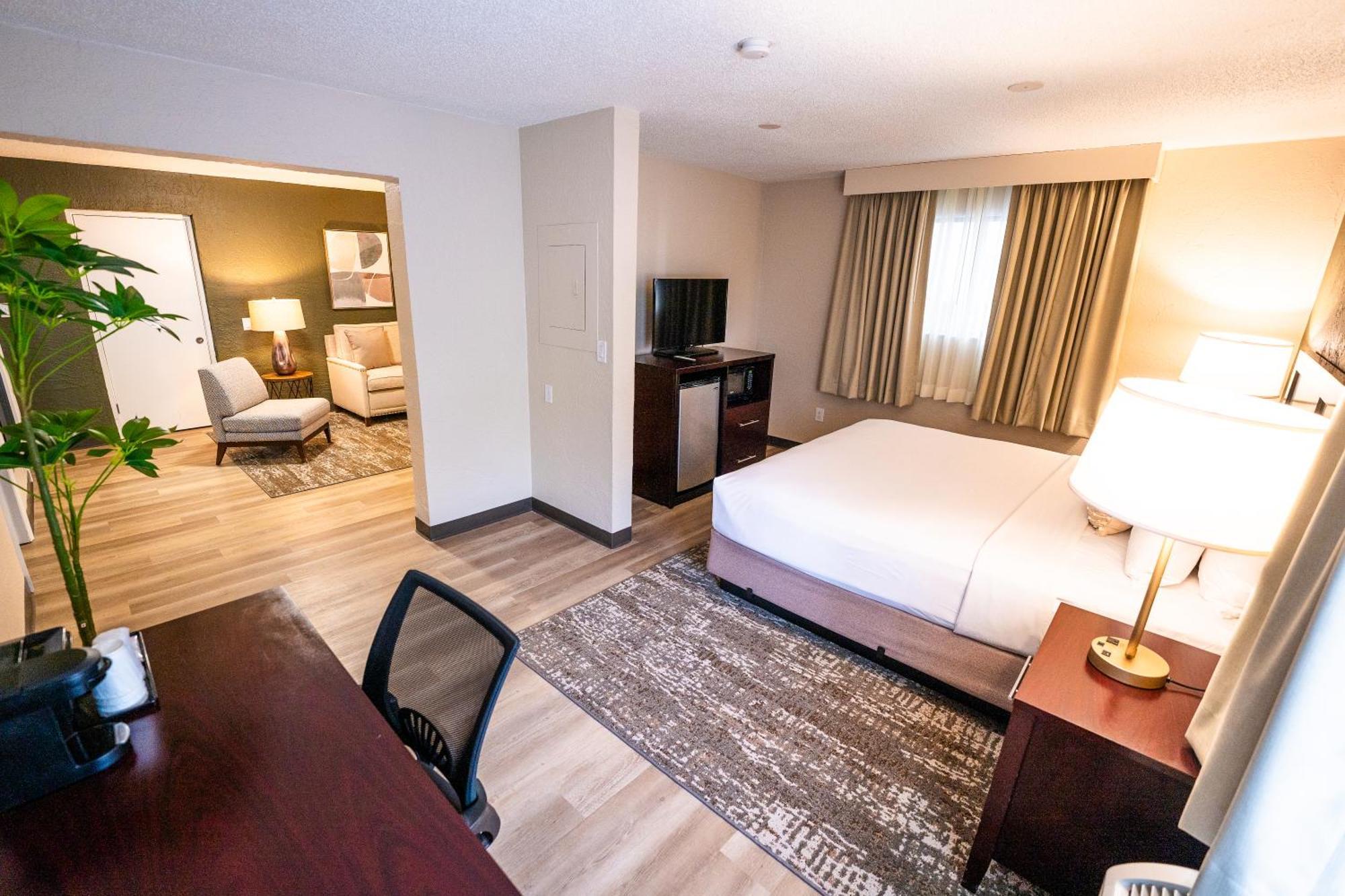 Mai Hana Hotel- Intl Drive, Trademark Collection By Wyndham Williamsburg Exteriör bild