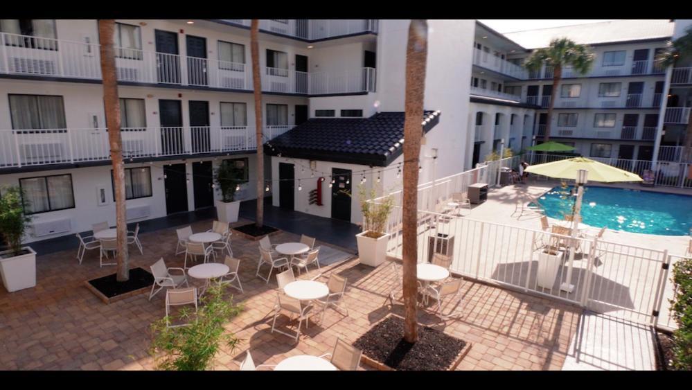 Mai Hana Hotel- Intl Drive, Trademark Collection By Wyndham Williamsburg Exteriör bild